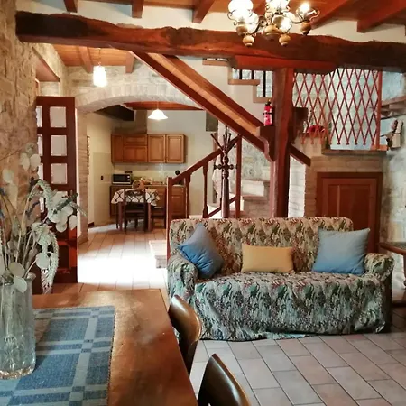 Il Maniero Di Tatil Evi